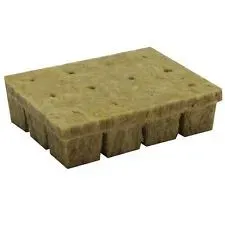 Grodan sadbovací kostka 36x36x40mm s dírou