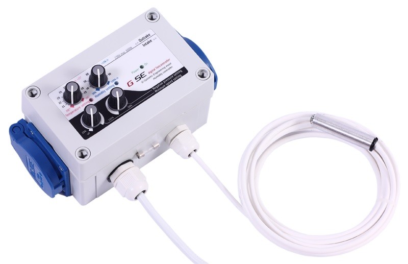 GSE Digitální regulátor teploty, vlhkosti, podtlaku a min. rychlosti ventilátorů 2x1A